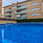 Evh127 Bajo Con Terraza Y Piscina Comunitaria