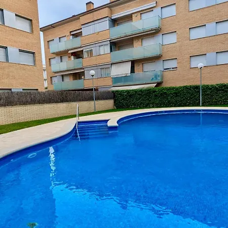 Evh127 Bajo Con Terraza Y Piscina Comunitaria *